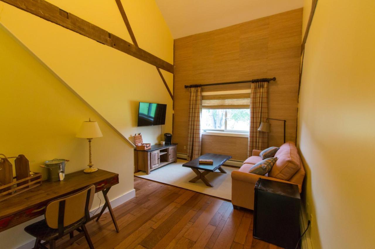 Inn At Tyler Hill Exteriör bild