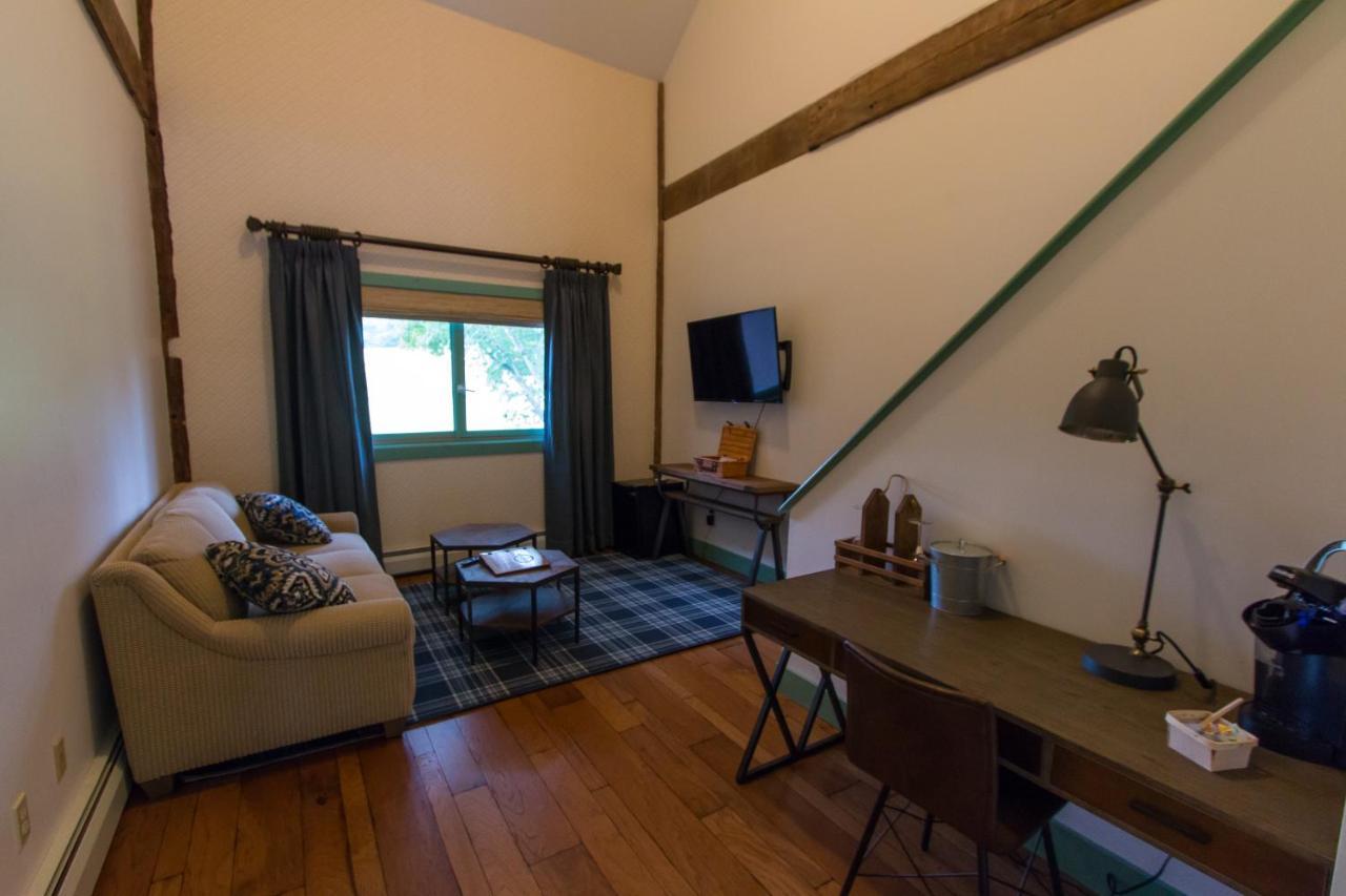 Inn At Tyler Hill Exteriör bild